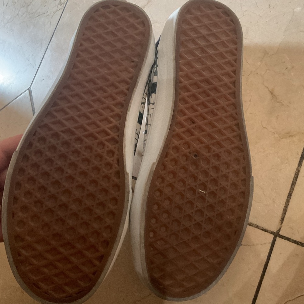 Foo Fighters Vans - Picture 2 of 5